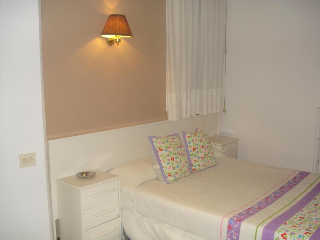 Hostal Central Zaragoza Habitación foto